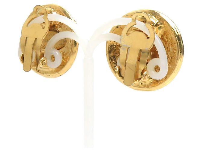 Orecchini a clip in metallo dorato Chanel Coco Mark D'oro - vista 2