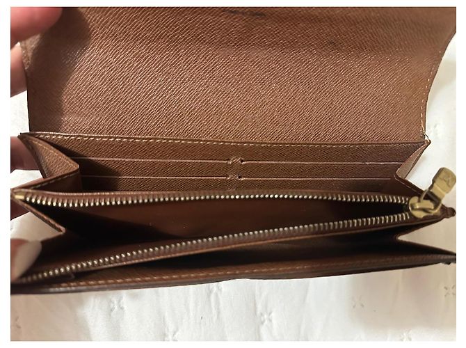 Louis Vuitton Sarah Cartera Monogram Marrón Castaña - vista 4