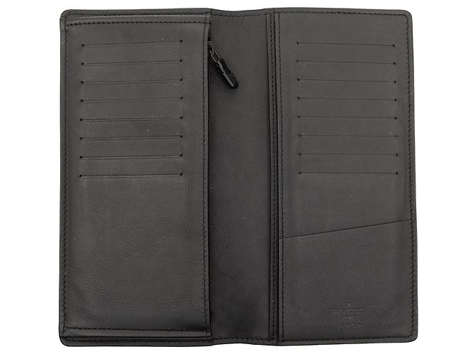 Cartera Brazza Monogram Shadow Negra Louis Vuitton Negro - vista 4