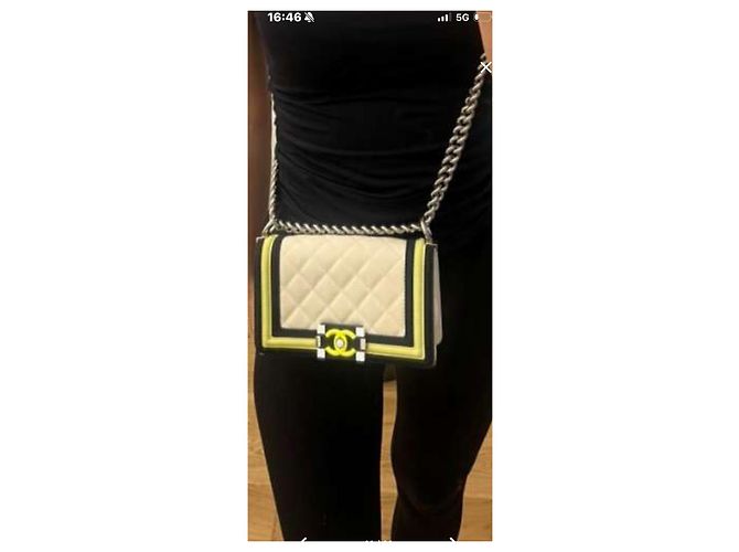 Borsa Chanel Boy in nylon bianco - vista 9