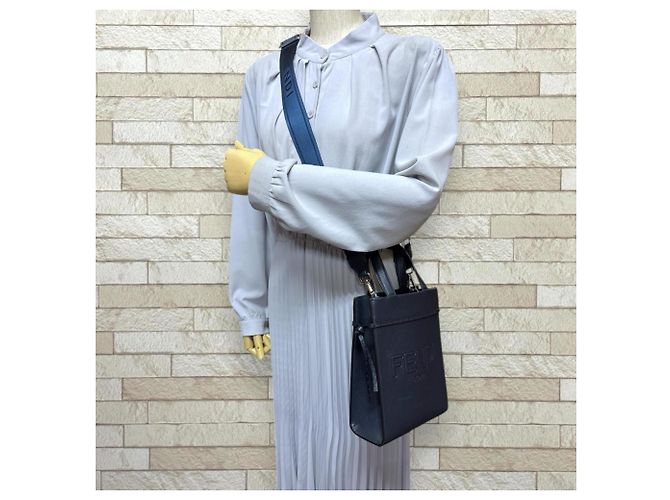 Borsa a Spalla Piccola Fendi Go-To Shopper Blu navy - vista 2