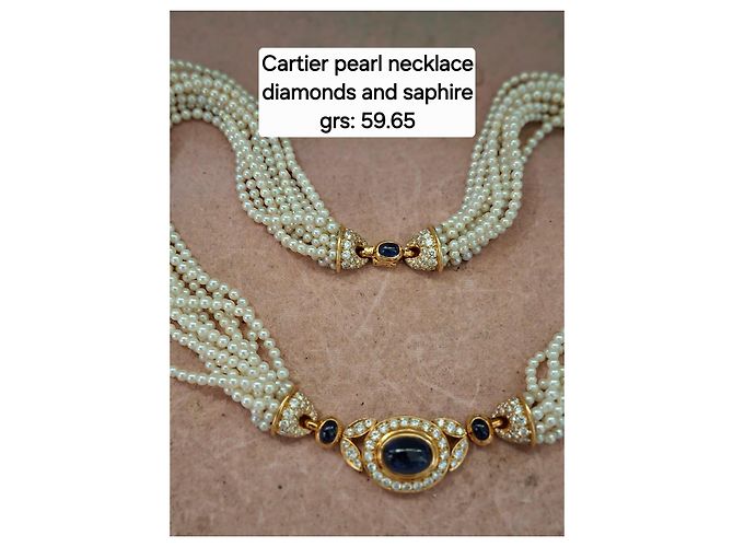 Cartier collana di perle con motivo centrale in zaffiri e circondato da brillanti Gold hardware - vista 3