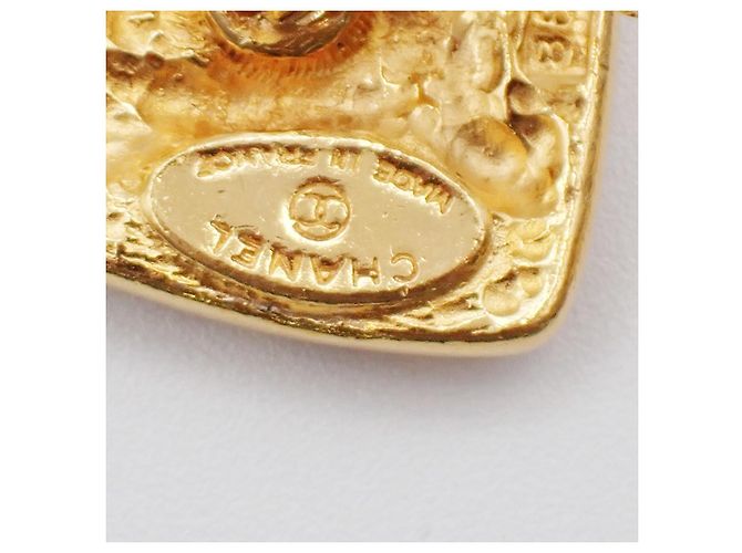 Abotoaduras em forma de diamante com logo CC da Chanel banhadas a ouro Dourado - vista 6