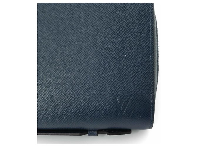 Zippy Louis Vuitton Taiga Long Wallet Navy blue - view 3