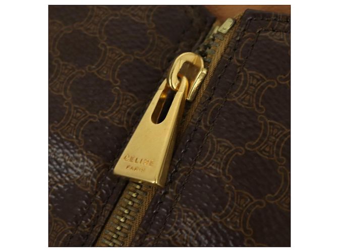 Céline Funda para prendas de lona Macadam CELINE en cuero PVC marrón Auth gh1467 Castaño - vista 9