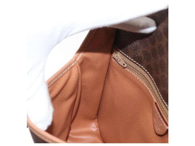 Céline Borsa a Spalla in Tela Macadam CELINE in Pelle PVC Marrone Oro Auth 161505 D'oro - vista 20