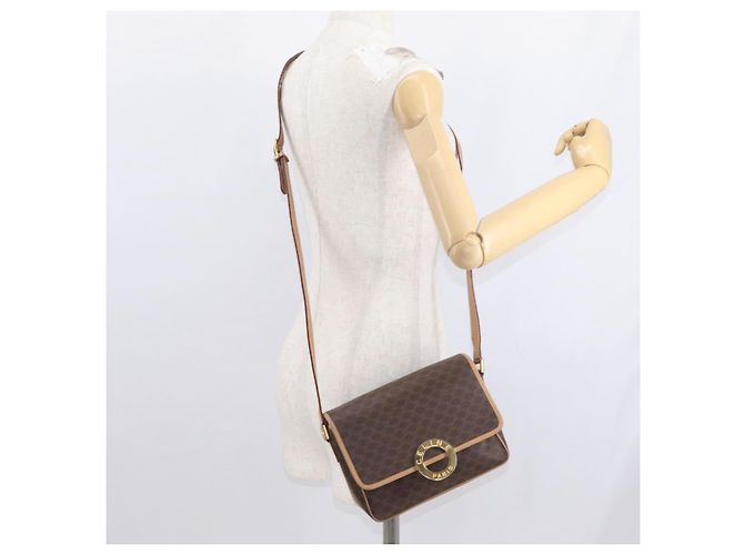Céline Borsa a Spalla in Tela Macadam CELINE in Pelle PVC Marrone Oro Auth 161505 D'oro - vista 22