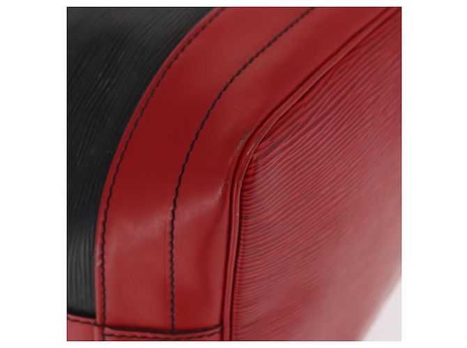 LOUIS VUITTON Epi Noe Schultertasche Bicolor Schwarz Rot M44017 LV Auth 159997 - Ansicht 15