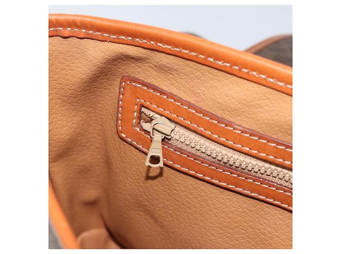 Céline Borsa a mano in tela Macadam CELINE in pelle PVC 2 in 1 marrone oro Auth 161500 D'oro - vista 23