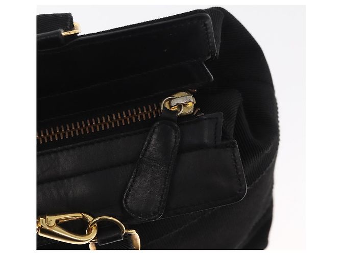 Borsa Vala in tela 2way nera Auth 160689 di Salvatore Ferragamo Nero - vista 10