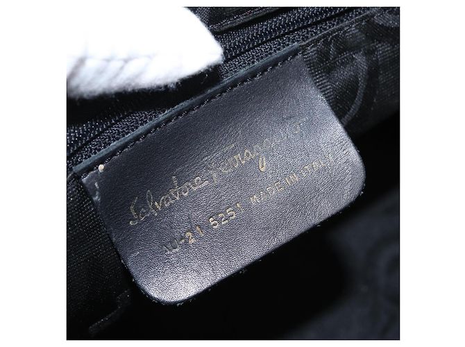 Borsa Vala in tela 2way nera Auth 160689 di Salvatore Ferragamo Nero - vista 12