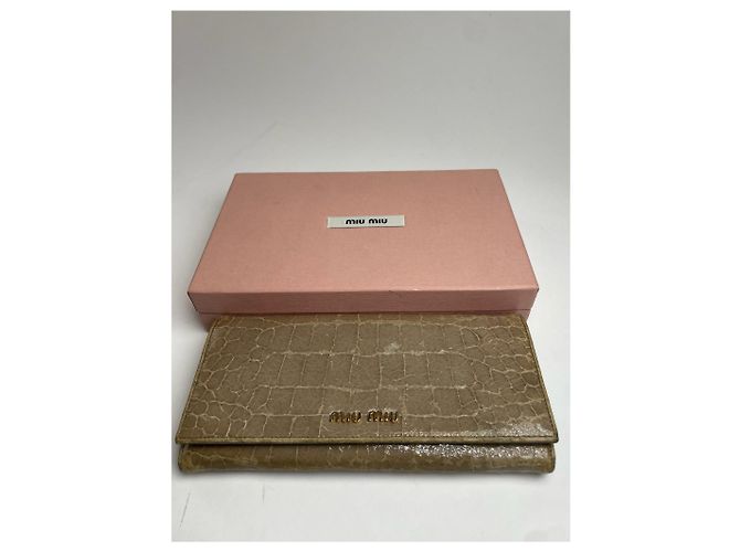 Vintage Miu Miu crocodile Emblossed Leather Wallet Brown - view 10