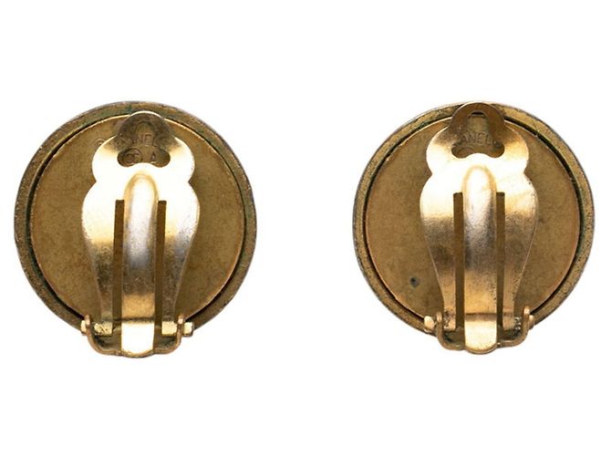 Timeless Orecchini a clip vintage con logo Chanel Nero D'oro - vista 2