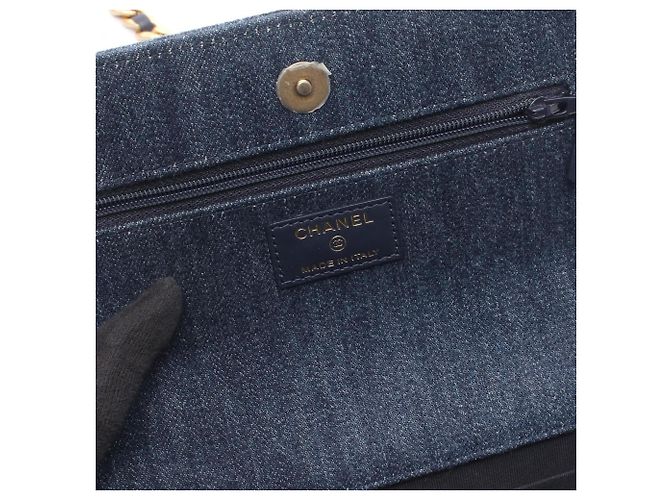 Borsa a Spalla CHANEL 19 Disneuf Blu navy - vista 4