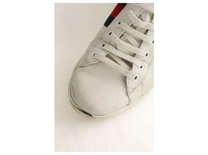Gucci Sneakers basse in pelle bianche - view 4