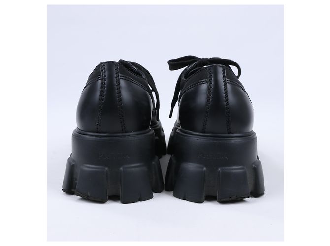 Prada Monolith Mokassins aus Nylon und Leder in Schwarz 2EE342, Größe 42 EU - Ansicht 6
