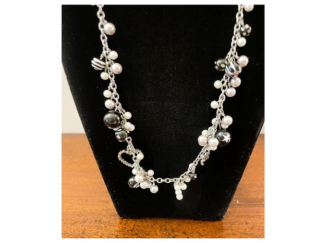 Parure DOLCE & GABBANA collana bracciale perle nere e bianche, cuore con swarovski, rosa e altri charms Nero Argento Bianco - vista 11