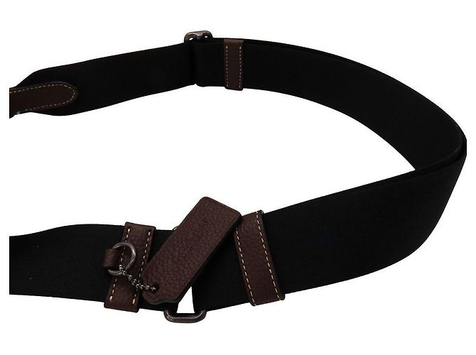 Borsa a Spalla in Tela e Pelle Hudson Small Pack di Coach Marrone - vista 13