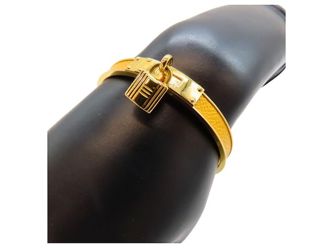 Bracciale Kelly Hermès Taglia 19 Giallo - vista 3