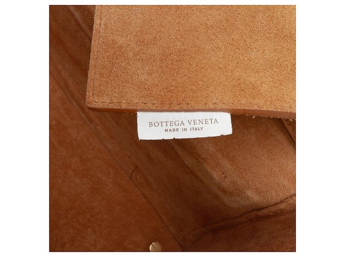 Borsa a Spalla BV Angle in Pelle di Vitello Grana Nera Bottega Veneta Nero - vista 6