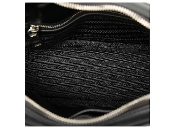 Borsa a tracolla Diagramme in pelle di vitello morbida nera di Prada Nero - vista 4