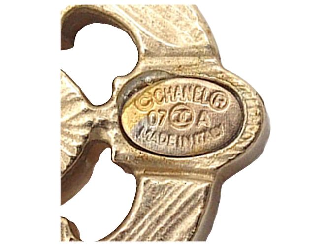 Orecchini a pressione in oro placcato con smalto croce maltese e perle finte Chanel D'oro - vista 4