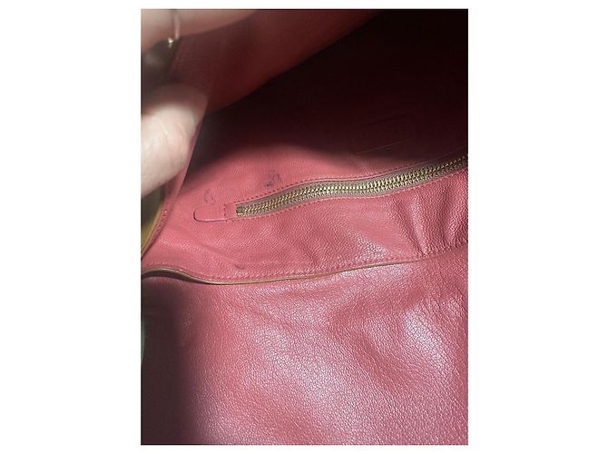 Prada Schultertasche aus Kamelleder mit Fransen - Ansicht 19