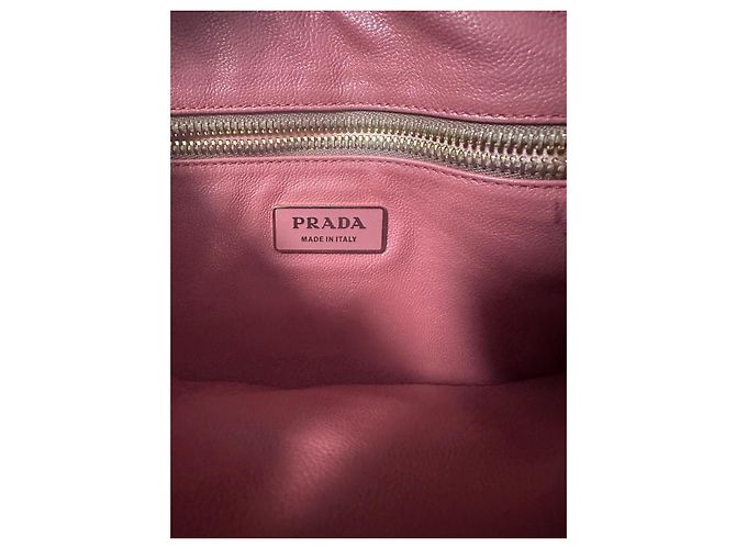Prada Schultertasche aus Kamelleder mit Fransen - Ansicht 6