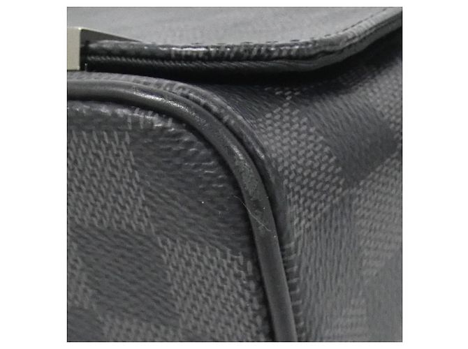 Borsa a Spalla District PM Damier Graphite Louis Vuitton Marrone Damier ebene - vista 3