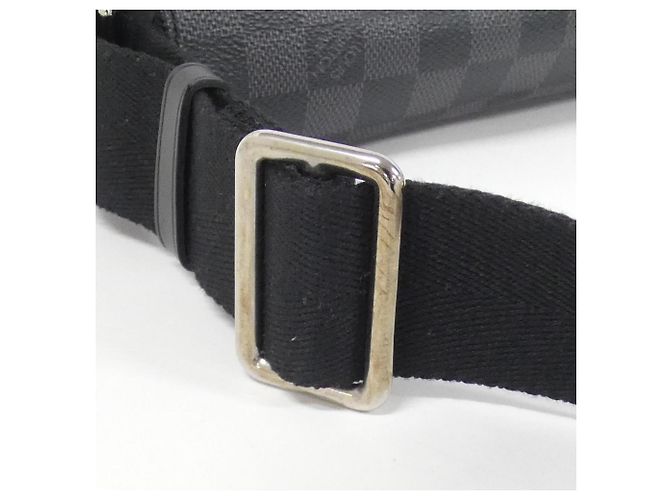 Borsa a Spalla District PM Damier Graphite Louis Vuitton Marrone Damier ebene - vista 7