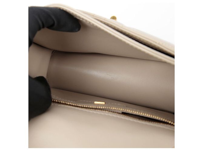 Salvatore Ferragamo Bolsa de ombro Ganchini acolchoada com corrente - Ansicht 12