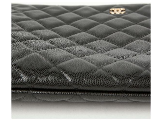 Chanel Clutch Media Classica in Caviale Nero - vista 8
