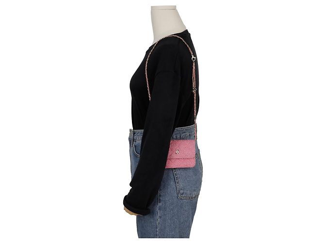 Chanel Bolsa de cinto com aba e corrente logo CC Rosa - vista 9