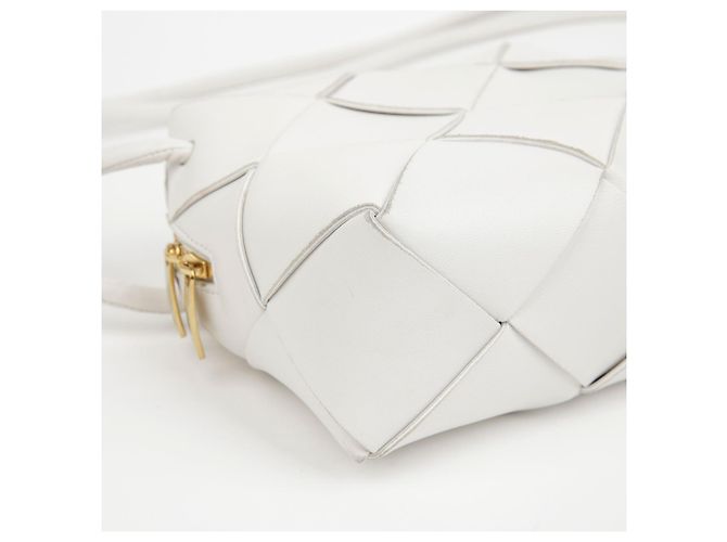 Bottega Veneta Mini borsa a tracolla cassette Bianco - vista 10