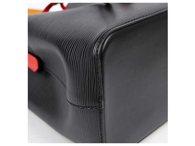 Néonoé Louis Vuitton Borsa a Spalla NeoNoe BB Nero - vista 8