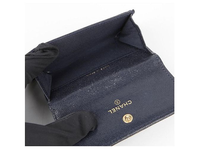 Chanel Tarjetero de piel caviar Boy Flap Azul - vista 13