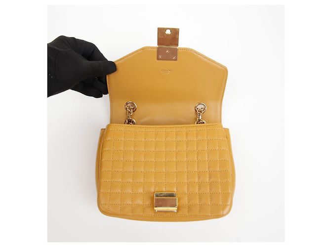 Céline Borsa a spalla piccola con catena Giallo - vista 8