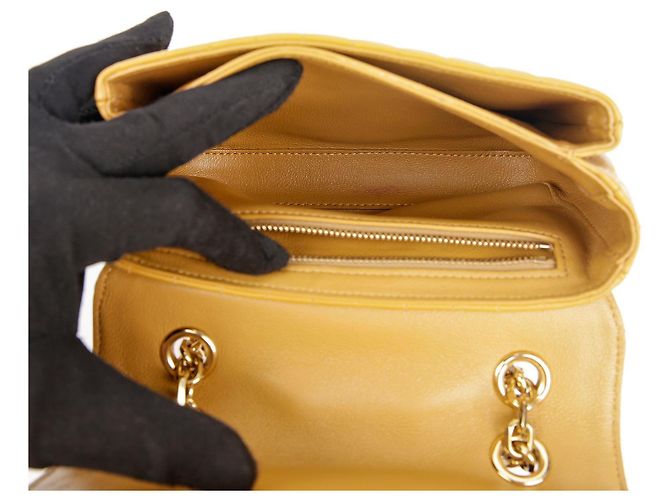 Céline Borsa a spalla piccola con catena Giallo - vista 9
