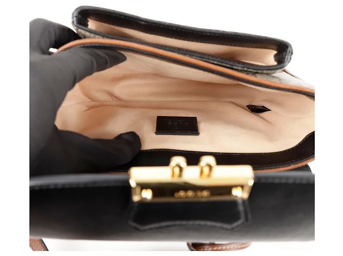 Padlock Gucci Mini Tote Schultertasche in Form eines Vorhängeschlosses Schwarz - Ansicht 9