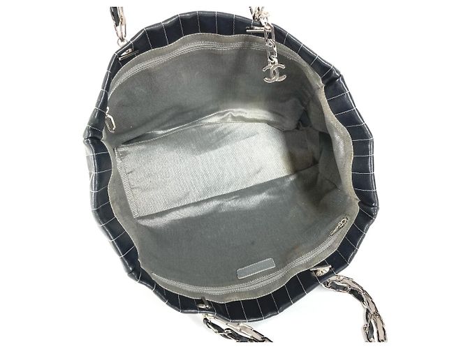 Bolsa Tote Mademoiselle com corrente dupla e logo CC Coco da Chanel Preto - vista 11