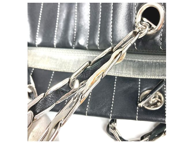 Bolsa Tote Mademoiselle com corrente dupla e logo CC Coco da Chanel Preto - vista 16