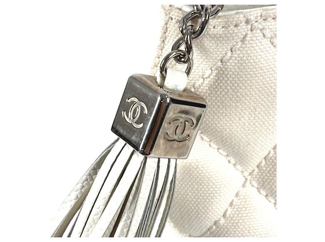 Borsa tote Reissue matelassé di Chanel Bianco - vista 10