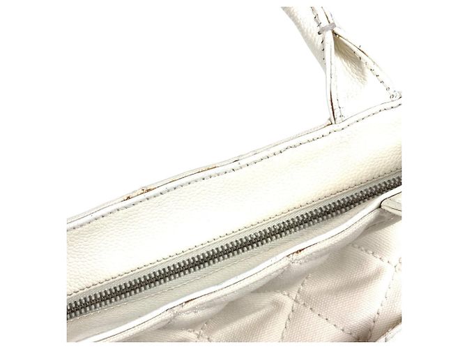 Borsa tote Reissue matelassé di Chanel Bianco - vista 13