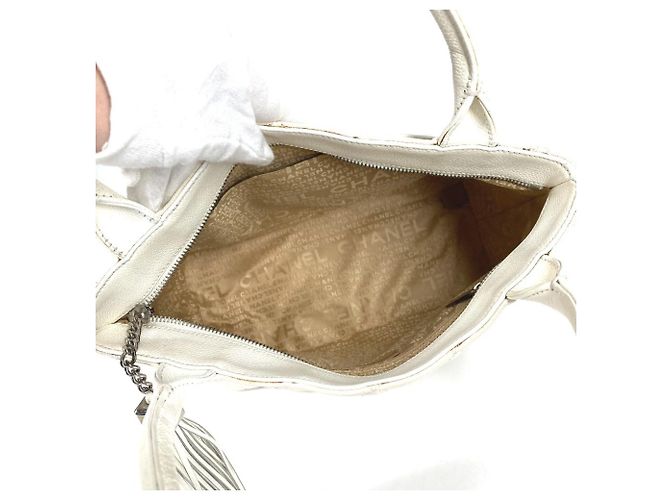 Borsa tote Reissue matelassé di Chanel Bianco - vista 14