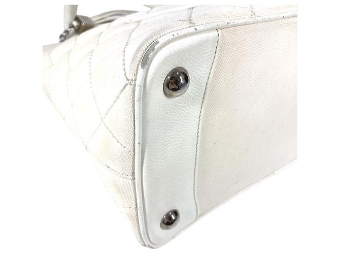 Borsa tote Reissue matelassé di Chanel Bianco - vista 7
