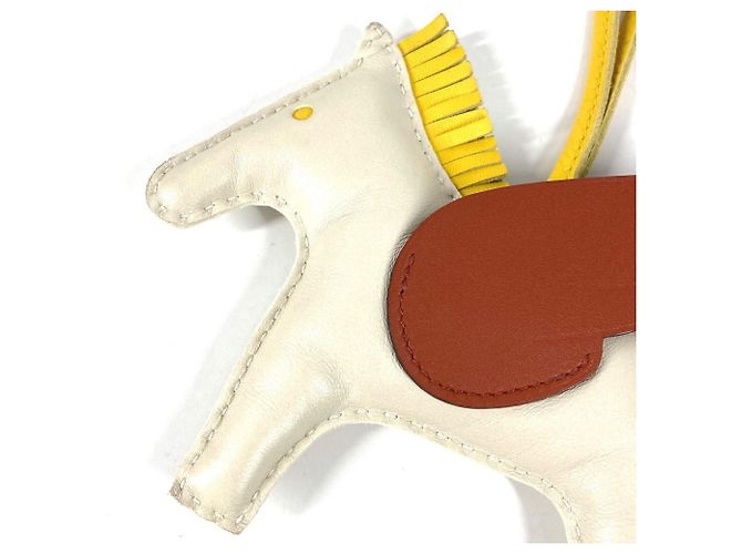 Charm per Borsa Hermès Rodeo Pegasus GM Marrone Bianco Giallo - vista 5