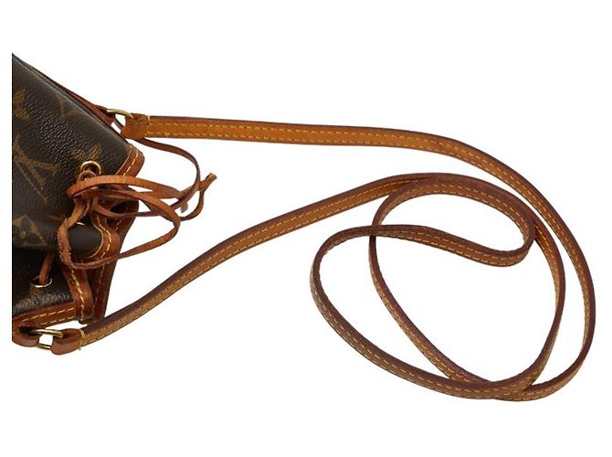 Noe Borsa a spalla mini Nano Noé Monogram Louis Vuitton Marrone - vista 8