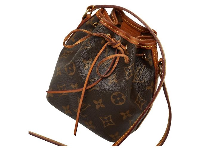 Noe Borsa a spalla mini Nano Noé Monogram Louis Vuitton Marrone - vista 9