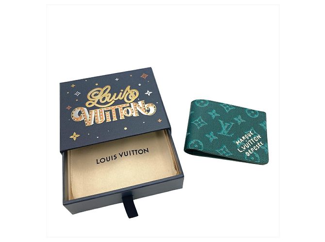Monedero Múltiple Louis Vuitton Verde - vista 10