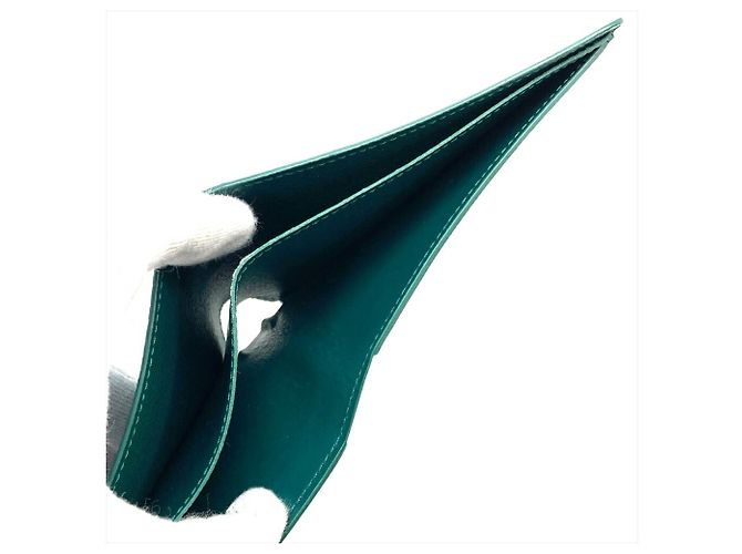 Monedero Múltiple Louis Vuitton Verde - vista 7